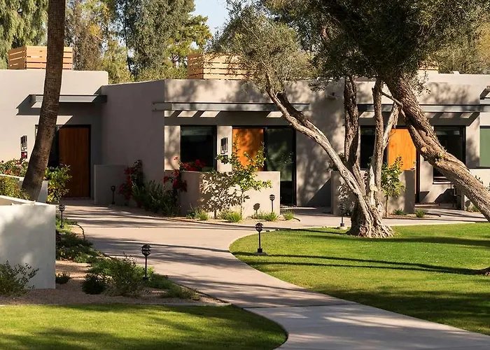 Hotel Greentree West 3*
