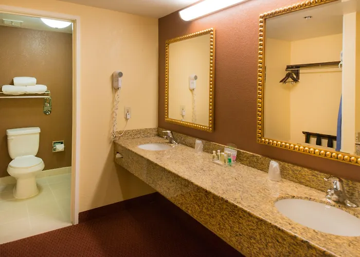 Hotel Greentree West 3*